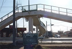 ＜架橋塗替補修施工＞八千代町　菅谷歩道橋